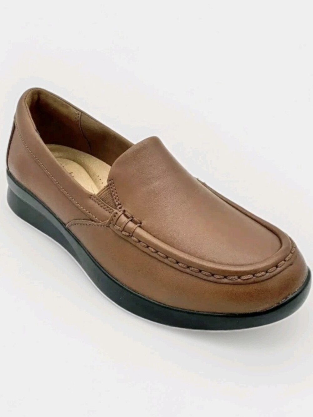 Clarks Ellowyn Lux Loafers Brown Leather Slip-on Comfort Shoes Womens Sz 8.5 NEW